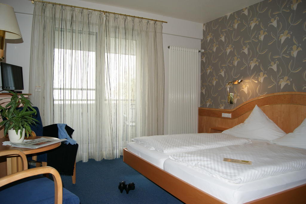 לנגנרגן Hotel-Restaurant Schwedi חדר תמונה
